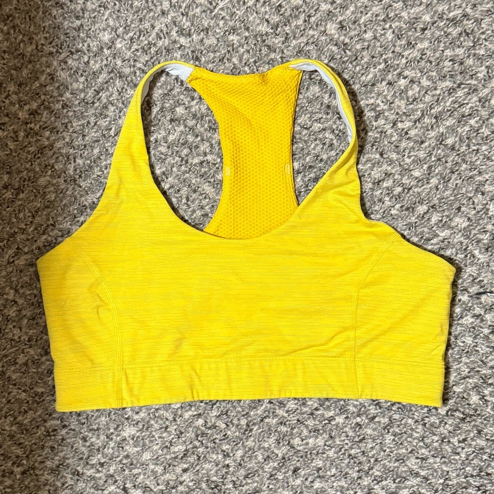 OUTDOOR VOICES Doing Things Sports Bra